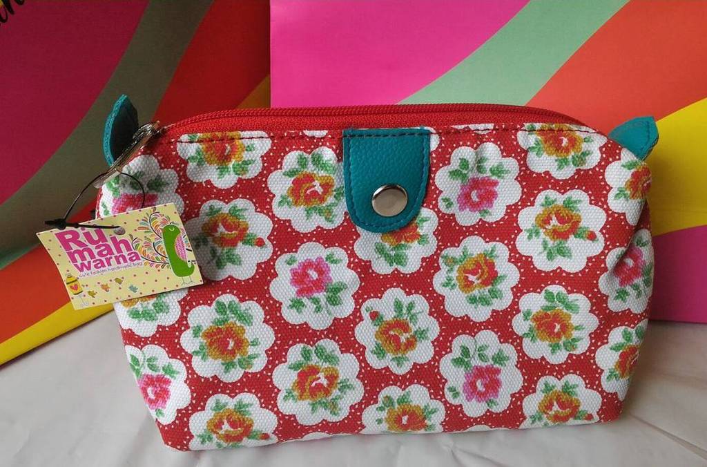 rumahwarnaco's tweet photo. Dompet Fella Merah Tosca Rumah Warna
Harga Rp. 55rb
Ready  stock 
#rumahwarna #dompetrumah… https://t.co/E6UbTYfqLn https://t.co/Vc7axx0k2R