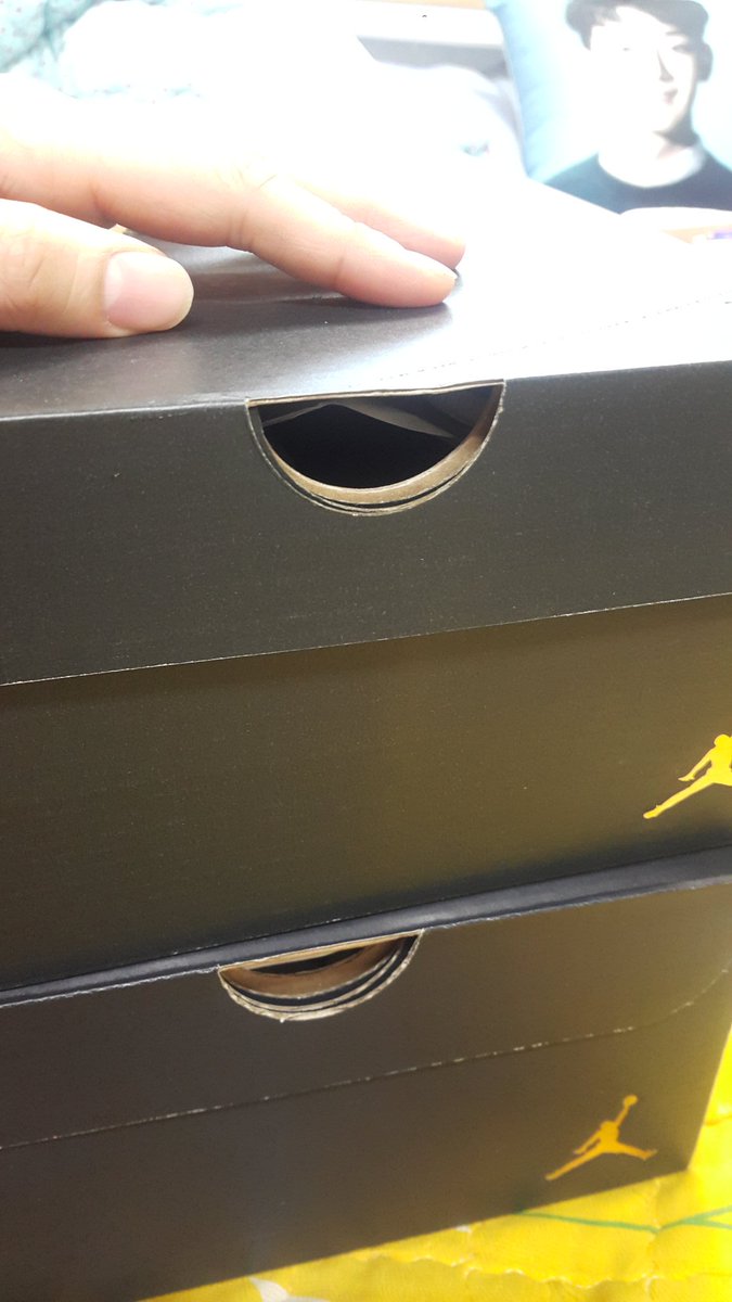 heenimkim_'s tweet image. RT allsuni_exo: RT ssun_sik: 🎉아육대 보지말자 이벤트🎊
늘 그래왔듯이, 팔로우ᴿᵀ 이벤트🌸
#아육대_폐지_소취 #아육대_폐지 
#민석아사랑해 #김민석아프지마