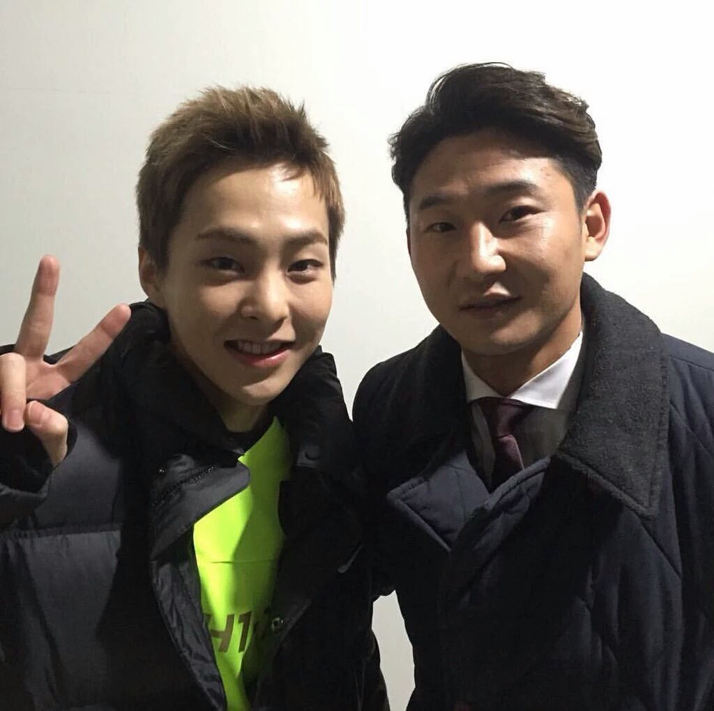 heenimkim_'s tweet image. RT allsuni_exo: RT ssun_sik: 🎉아육대 보지말자 이벤트🎊
늘 그래왔듯이, 팔로우ᴿᵀ 이벤트🌸
#아육대_폐지_소취 #아육대_폐지 
#민석아사랑해 #김민석아프지마