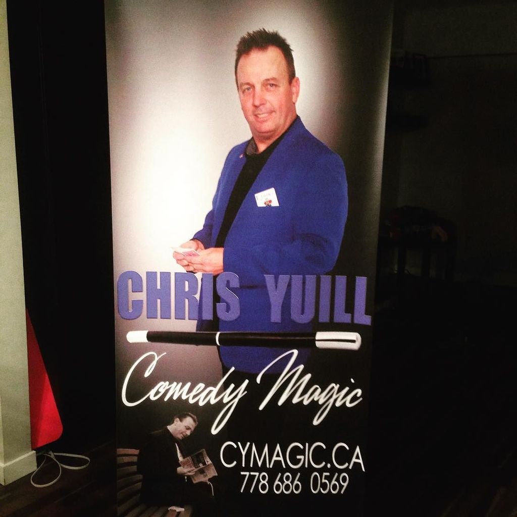 ChrisYuill1's tweet photo. New banners have arrived!! Thanx Steve!! #magic #comedy #keepcalmandperformmagic https://t.co/xKH7ycIt7d https://t.co/hXNpoooL1g