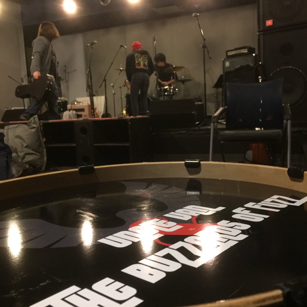 About to surf the radio waves with @fuzzardsofbuzz on <a href="/WREK/">WREK 91.1 FM</a> 10-11p #getfuzzy #desertrock