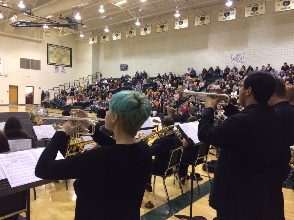 bashahsband's tweet photo. 8th grade Open House! Check out https://t.co/ikL2UXgNW2 for more info on #BashaBands! https://t.co/vAOpHA2G1R
