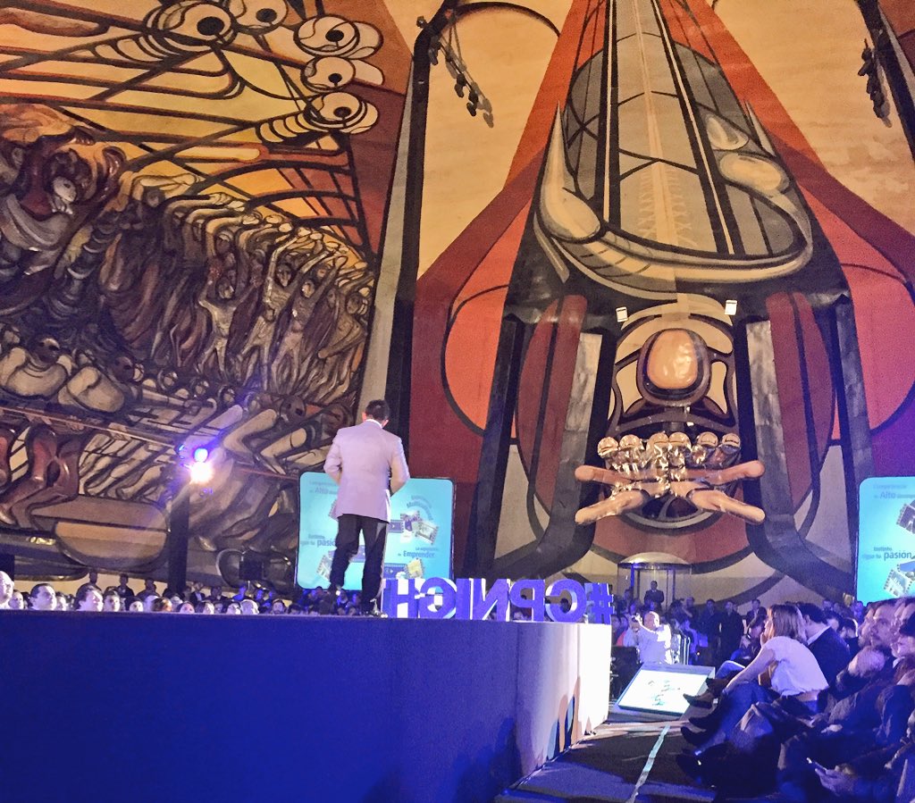 bitshakemx's tweet image. En #CPNight de @Campuspartymx