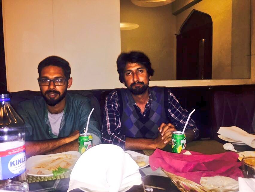 TahirKhattakk's tweet photo. Had a Dinner & Meetup with Jamali shb & @murad_lala at Royal Taj Hotel #Hyderabad !! 🍗🍖🍲🍺
#ExploringSindh https://t.co/Bwy8oXMhak