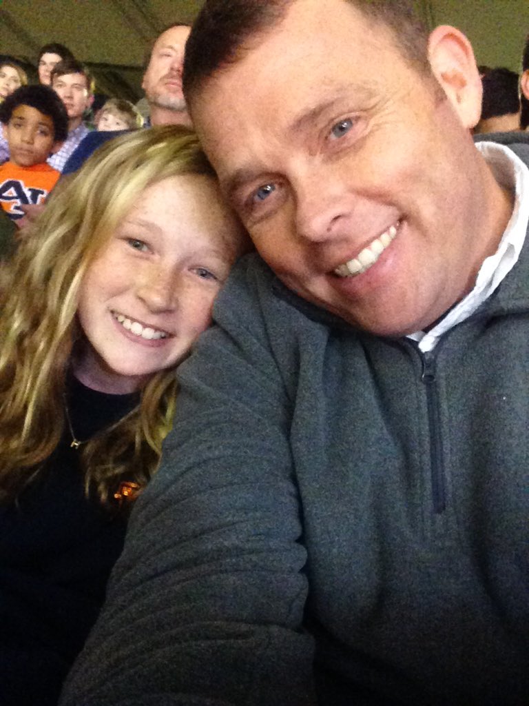 jojoroberson's tweet photo. Loving some AU b'ball!
#WAREAGLE https://t.co/9mj3U4fRdf