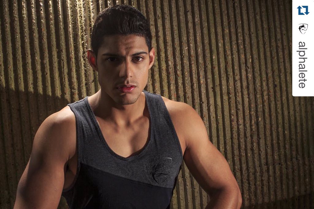 themisterorg's tweet photo. @caseysanchezfit for @AlphaleteHQ New tanktop available at their booth at LA fitness Expo. Check them out! #fitness https://t.co/G6CnHipj8A