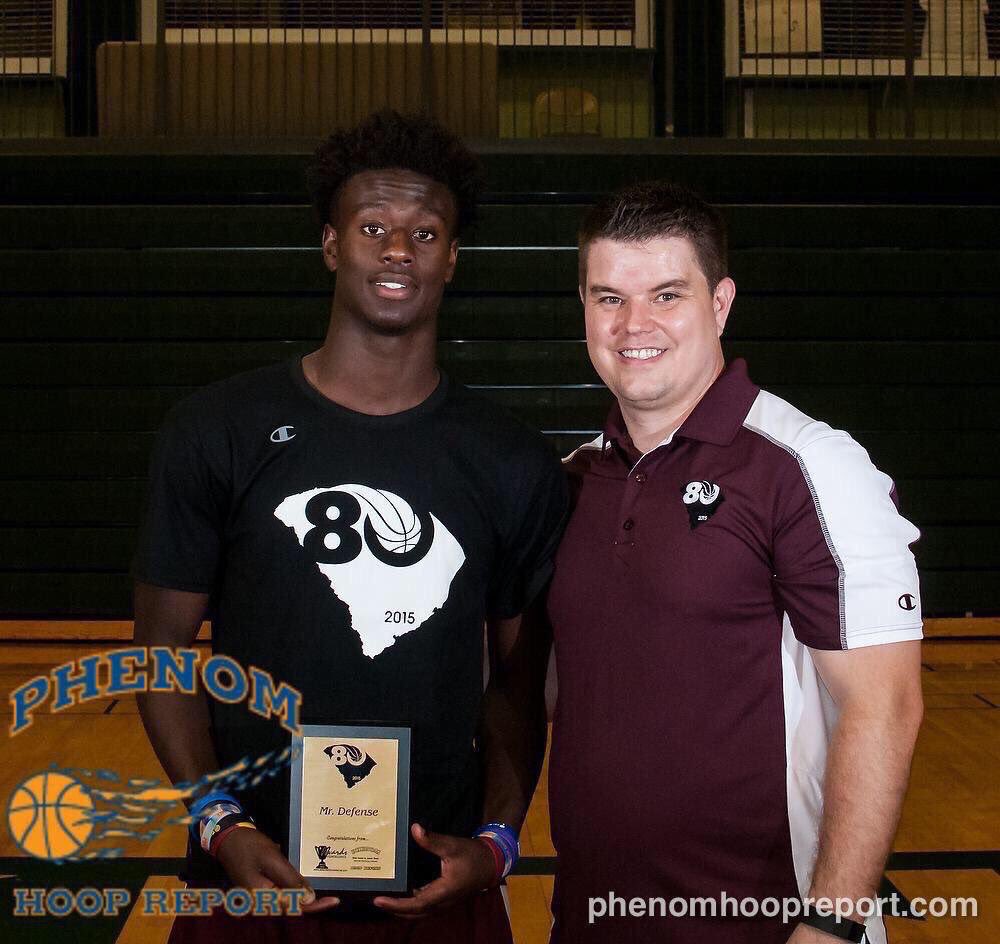 JamieShaw5's tweet photo. 6'3 unsigned Sr. Joseph Battle of Abbeville (SC) had 37 points, 12 boards, 4 assists, &amp;  5 steals tonight #D1Alert https://t.co/NcYiGwDTAR