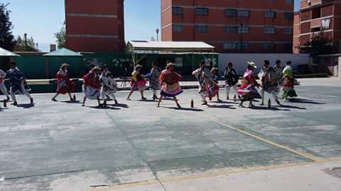 ReyesBryan65's tweet photo. @RoggerLara @Hectoralmeralla @somoscecytem @CecytemTultitla 
Preparandonos... #FENAC2016 #Danza...!! https://t.co/8ssl4XLkPG