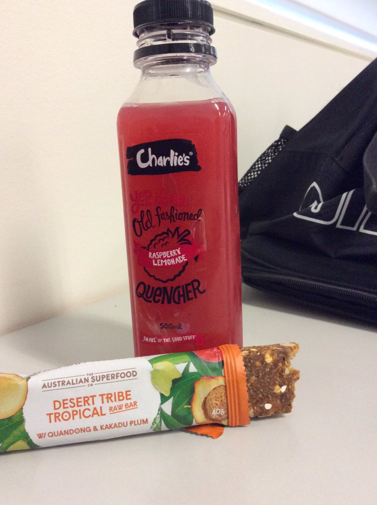 heismtatWSUni's tweet photo. @AustSuperfoods n @CharliesDrinks making learning easier @westernsydneyu #summer #snacks #campuslearning #Unlimited https://t.co/CfyHwLHKgT
