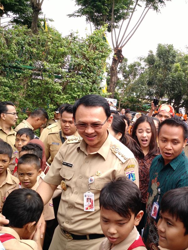 Ahok: Pecat RT/RW 'Kampung Narkoba' dan Binasakan Pelaku Kejahatannya de.tk/63IqDX