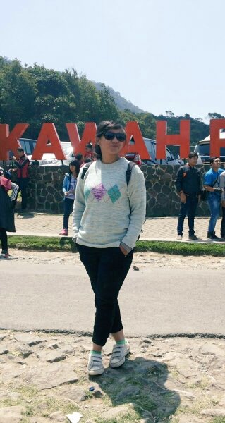 AuliaNurul092's tweet photo. "Cukup melihat dan mendengar lalu tersenyum tanpa berkomentar" https://t.co/Tx0QvqTywU