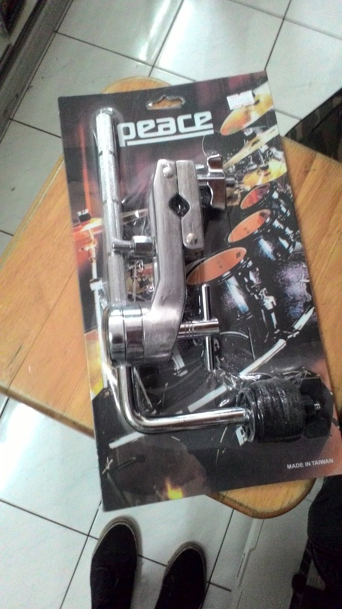 Andigustian1's tweet photo. Wts clamp arm peace new buat splash cod ciledug info 085776663539 / 5BDB20BC @DrumBagus https://t.co/WqfJHAbZgm