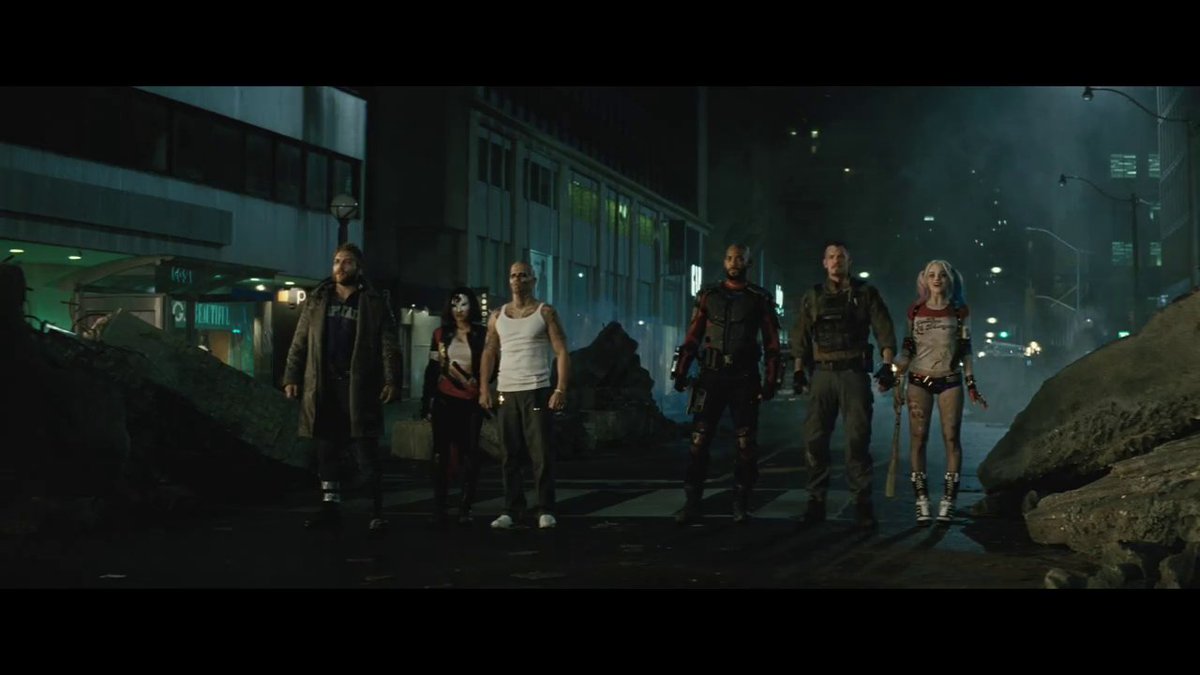 lacosacine's tweet photo. ♫ Llegamos los pibes chorros queremos las manos de todos arriba..... ♫

#SuicideSquad #Skwad https://t.co/plhOETDqop