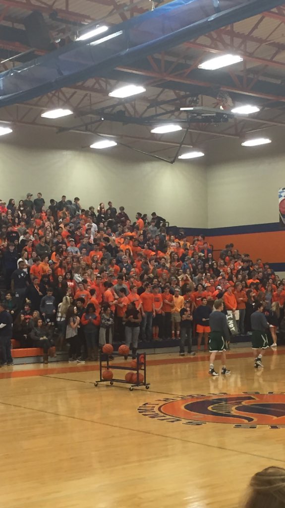 Big win for the girls! BIG congrats to Z for 1,000 pts! Tough loss for the boys, we'll never stop supporting y'all🔷🔶