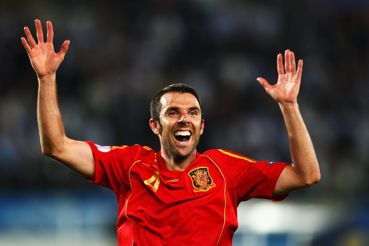 Carlos Marchena, a key part of Spain's EURO2008 triumph, retires