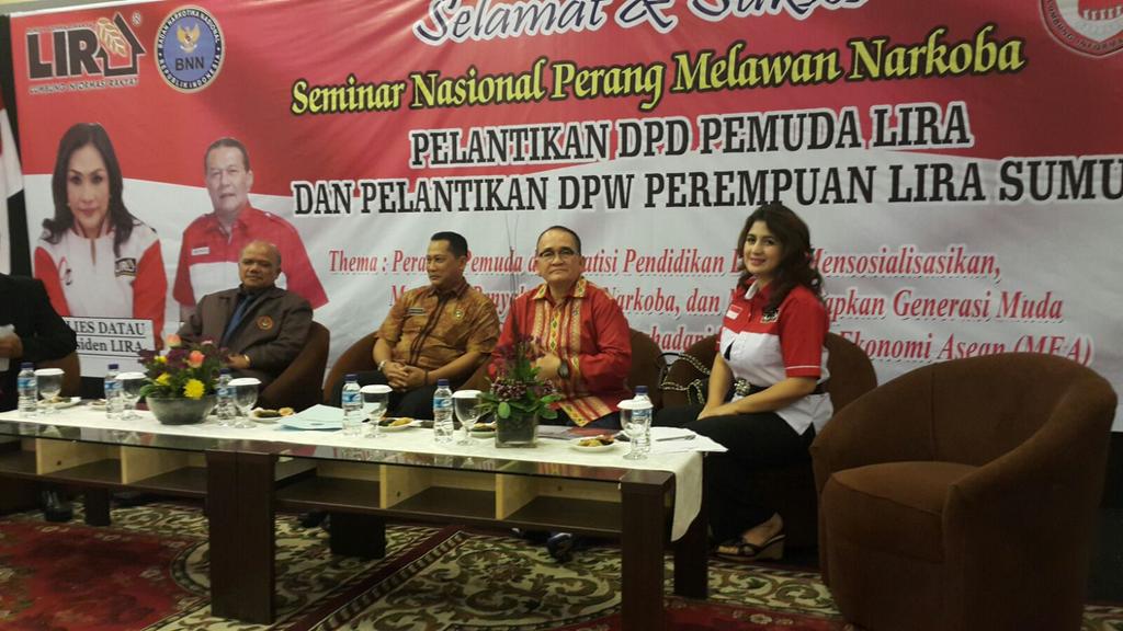 DPP_LIRA's tweet photo. Wapres LIRA sbg narsum brsama Ket. BNN Buwas n @ruhutsitompul dlm acara seminar nasional oleh Pemuda LIRA Sumut https://t.co/rE9aE3uoip