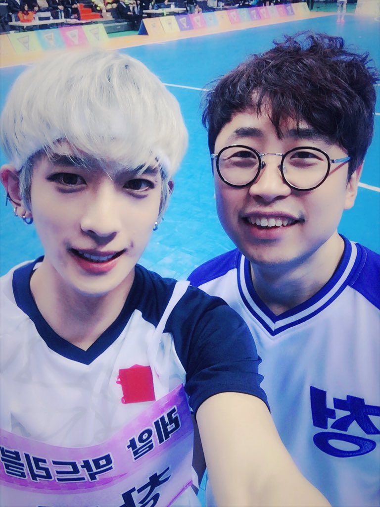 C_bum1007's tweet photo. ㅋㅋㅋㅋㅋㅋㅋ팬이에요 모르모트PD님!!

#권해봄PD님 #동네친한형 #좋아해요 https://t.co/ylQZSmhPu5