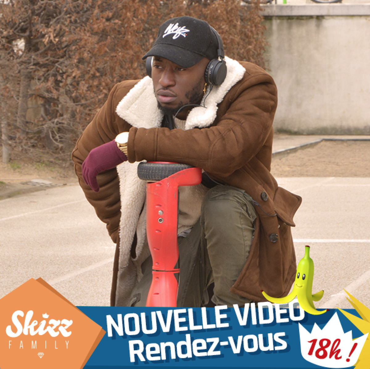 SkizzFamily's tweet photo. Qu'est-ce qu'on est sérieux sur le tournage des Skizz ! RDV à 18h pour une nouvelle vidéo ! #SkizzFamily https://t.co/VLxE5EKbU8