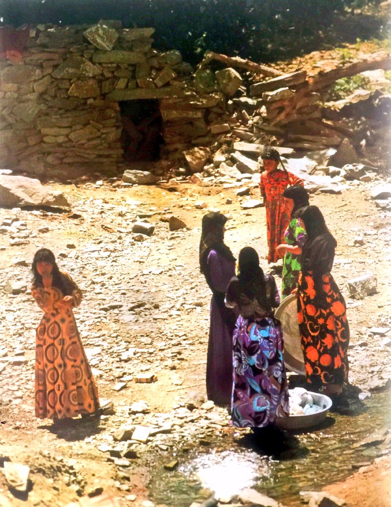 صور قديمة لزمن جميل tweet media