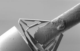 Micromanipulators : a major breakthrough in surgery at <a href="/ICLHamlynRobots/">The Hamlyn Centre</a> bit.ly/1lu8z4L