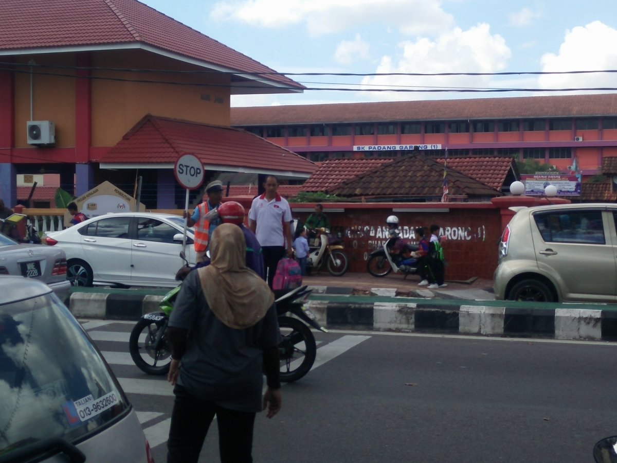 Blog Rasmi Sk Padang Garong 1 23 September 2012