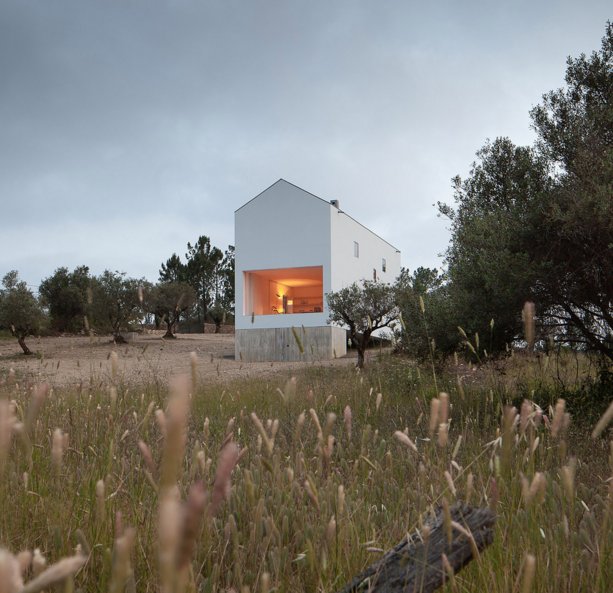 ArchDaily's tweet image. Fonte Boa House / João Mendes Ribeiro Arquitecto, Lda
See the full project at archdai.ly/1QmnlY5
Image © José…