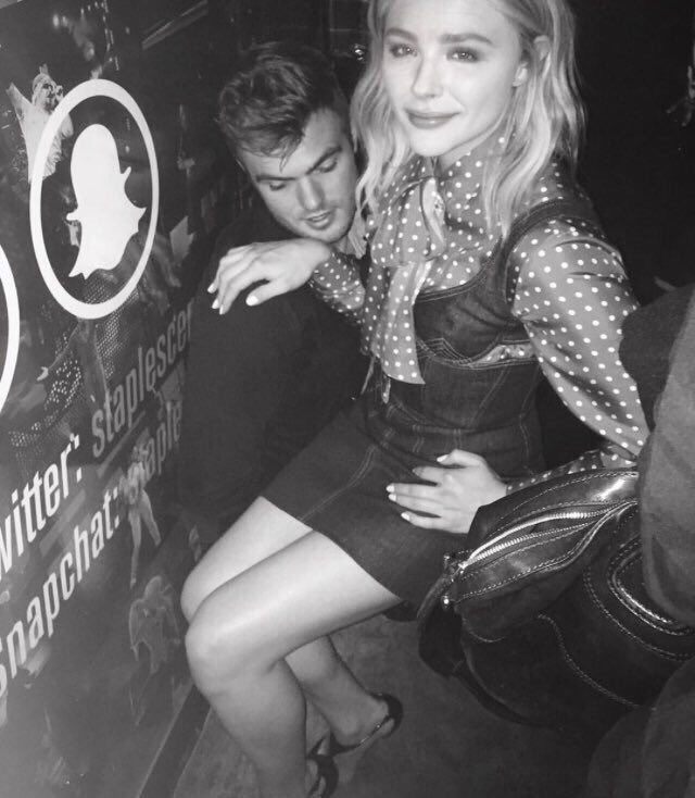 5thWaveUpdates's tweet image. SO CUTE