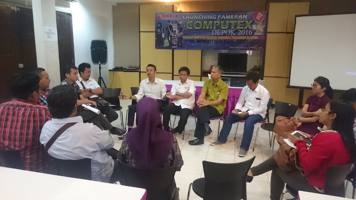 Pembahasan Tim Aeon dgn Para Pengusaha Komputer dan Hp menyambut Pameran Computex Depok #laptopmurah <a href="/AeonIndonesia/">AEON INDONESIA</a>