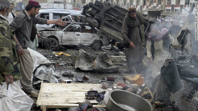 yogeshbodkhe18's tweet photo. #TerroristAttack on University in Pakistan watch>> https://t.co/oIXufpeg2z #BachaKhanUniversity #isisbeheading https://t.co/dl9mjwaG26