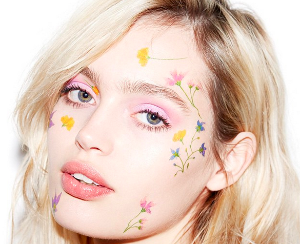 NewsFlashback's tweet photo. #20150604 Fashionista_com: These are the makeup artists you should be following on Instagra… https://t.co/lRTnfL2jvQ https://t.co/65u6iTfTN5