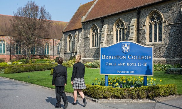_HaywardsHeath's tweet photo. #Brighton College axes uniform code to accommodate #transgender pupils https://t.co/vf2kiAy76i https://t.co/Hh518D4nnn