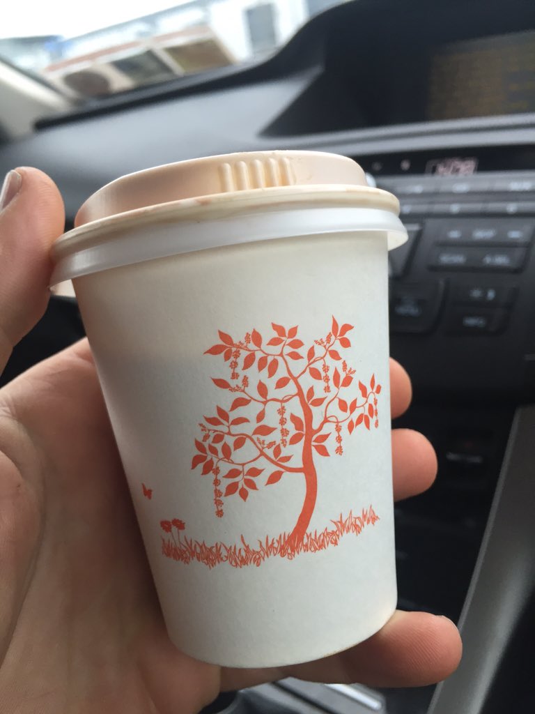 triurarturas's tweet photo. @BadgerAndDodo @BallyseedyGardn in fairness, ye do a mean take away flat white! Always worth pulling in https://t.co/2mfyoqKxPV