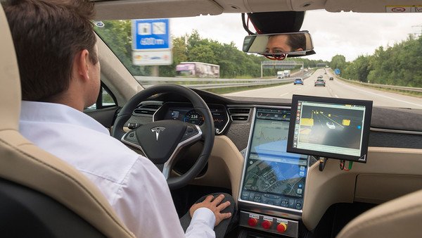 FT's tweet photo. Can we let cars make life and death decisions? From our report on technology and ethics: https://t.co/EtuHaBhFFm https://t.co/hxmeg4YorH