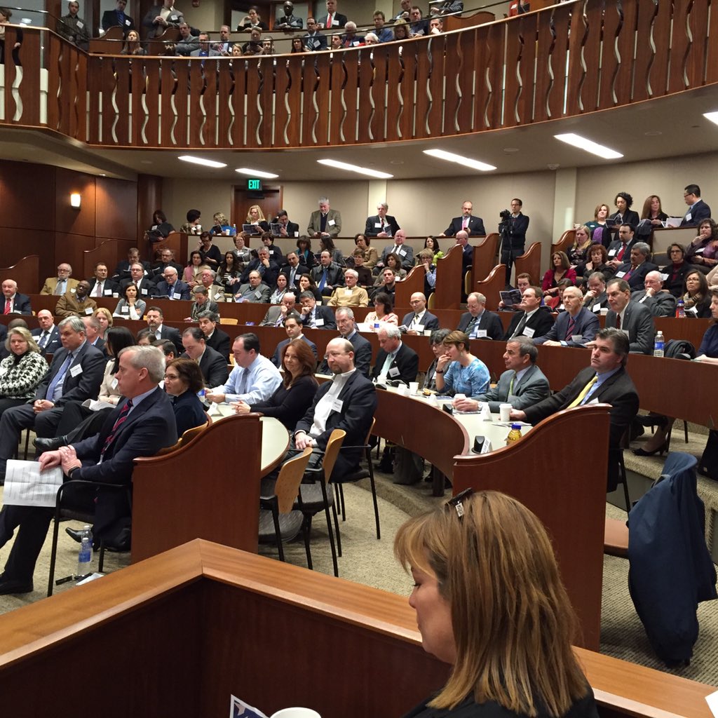CTCPAbonnie's tweet photo. Thank you #CTBiz leaders for taking the time to engage #CTlegislators at the @GNHCC mtg today #ctpolitics https://t.co/Ohf89Y41oR