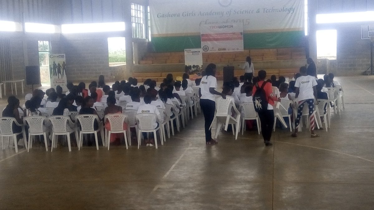 Giraict's tweet photo. GiraICT with GirlsInICT and The US Embacy Rwanda closing the STEM camp #klab, #kigali, #MYICT, #usambrwanda. https://t.co/enOjKygPs6