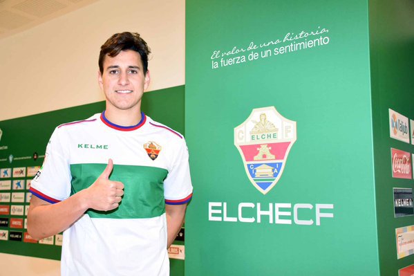 Pitsux's tweet photo. Caballero podría debutar hoy con el Elche en la Copa RFEF https://t.co/vJ9QxUGVgJ https://t.co/3aP5rzf9vA