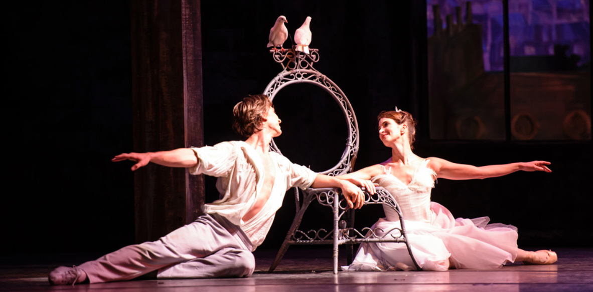 TheRoyalBallet's tweet photo. Plans tonight?
We've tix to see #ROHrhapsody/#ROHpigeons from just £5:
https://t.co/QlY8vT15GN
#TicketNinjas ^C https://t.co/HMpbhu6skO