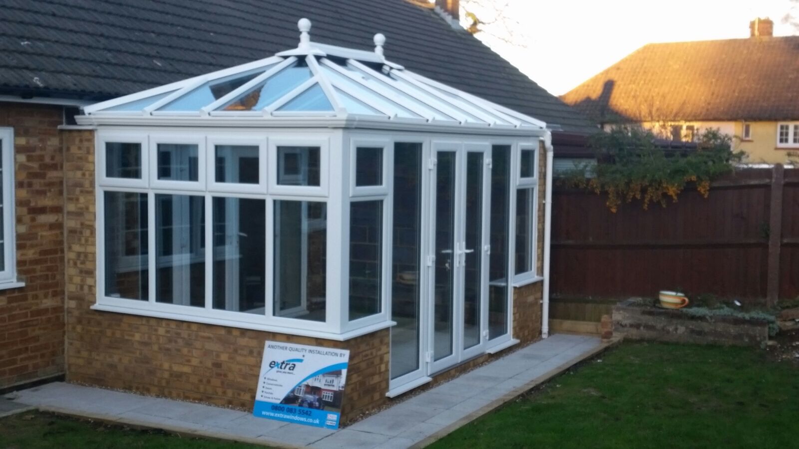 Extra Windows on Twitter: