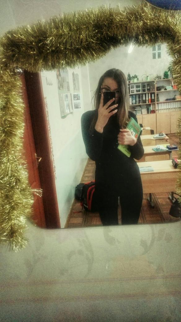 PollyTsoy's tweet photo. Ситуасьён среда ✌ https://t.co/Xqb4p6WTqW