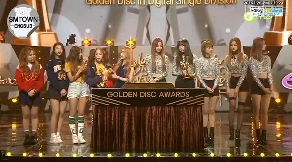 CZKIQZkU8AElDqN?format=jpg&name=small