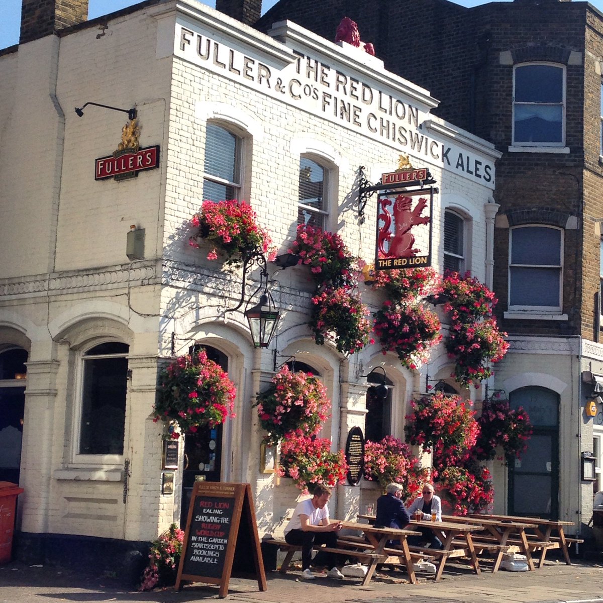 theline_ealing's tweet photo. Share your gorgeous #snappedinealing pictures with us and you might just be featured in the next edition! #Ealing https://t.co/d1s7V0F5xM