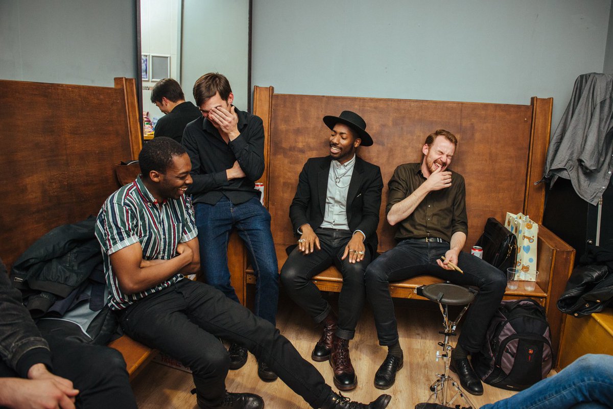 Backstage Shenanigans. 📷: Gaelle Beri