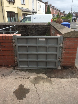waterfrontfc's tweet photo. Were you affected by flooding over Xmas? For all your Flood Control defence @waterfrontfc #Stoplogs #Floodgate https://t.co/tWrjNbFuGC
