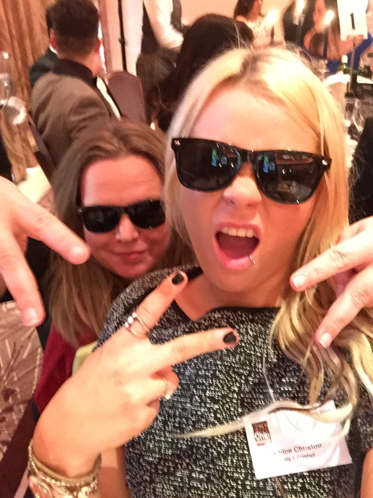 Roxstar_08's tweet photo. #fishandchipawards @no1cromer loving the #batterboys glasses! https://t.co/DneirSDSW0