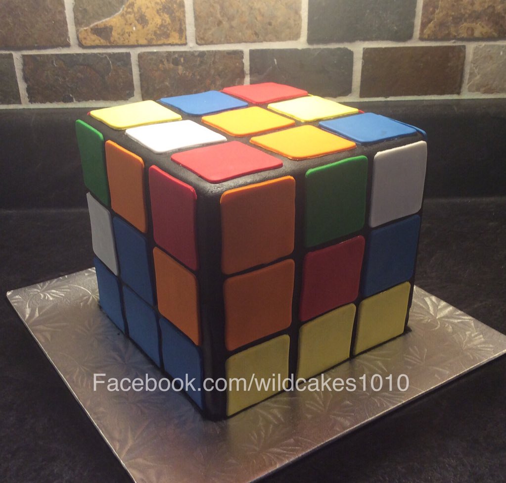 ursulawildy's tweet photo. This Rubix cube cake brought back some fun 80's memories back😆 #cake #Rubixcube #halifaxNS https://t.co/voQizwg5e8