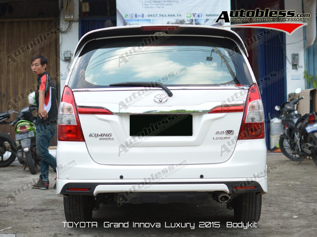 Autobless's tweet image. Bodykit Innova Luxury 2015. Plastic. #innova #innovacommunity #kioc #innovacommunity #bodykit  #bodykitplastic