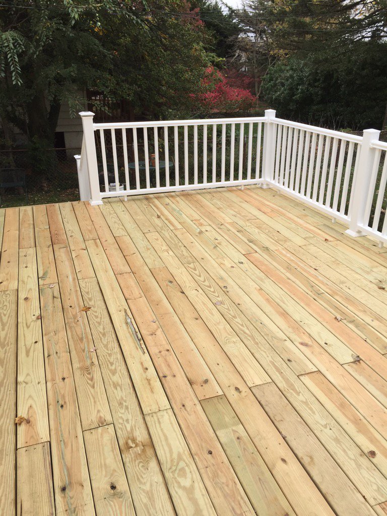 harrisbricklay1's tweet photo. #decksquad #buildinggenius #dothingsright https://t.co/LWf2Wv6kAV