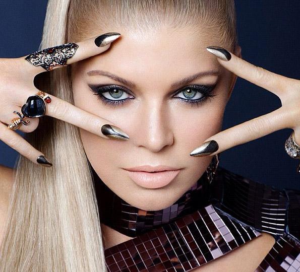NewsFlashback's tweet photo. #20140929 FashionCanada: Over nail art? You might want to listen up https://t.co/fDMgFZn16x https://t.co/AlituPI4KQ