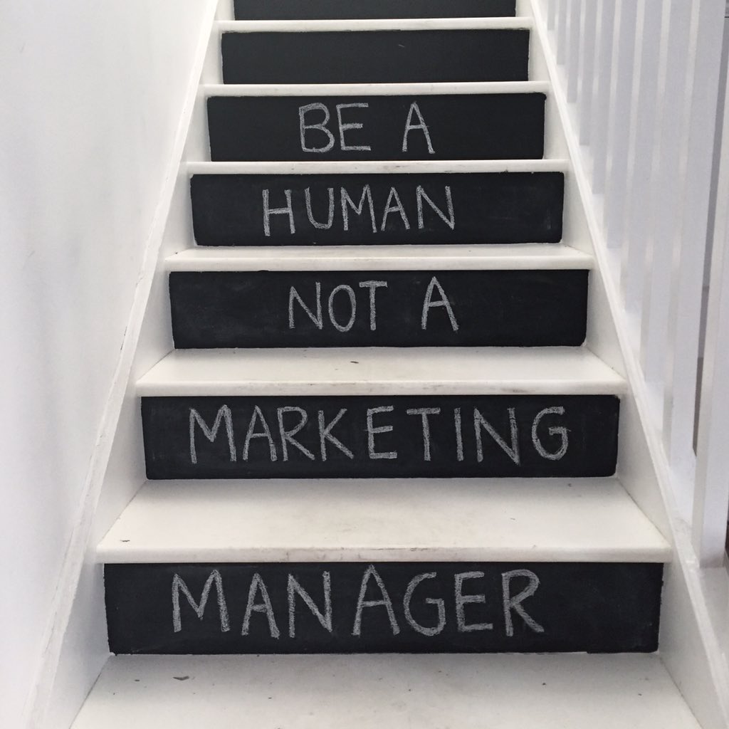 LadyofSocial's tweet photo. Amen to this. RT @GertrudeAndIvy: Words of social wisdom from the G&I #QuoteCase #OfficeLife https://t.co/369rRHPFr1 #SocialMedia #Marketing