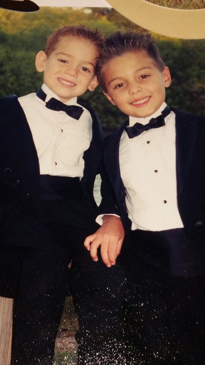 ntomickey's tweet image. Morning sweets!  Smile and the world smiles with u! ILY infinity X infinity! 😍😚❤ #rippeyton #rippcb 😊😃😆